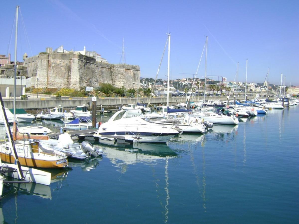 Luxury Apartment Near Cascais Town & Marina Номер фото